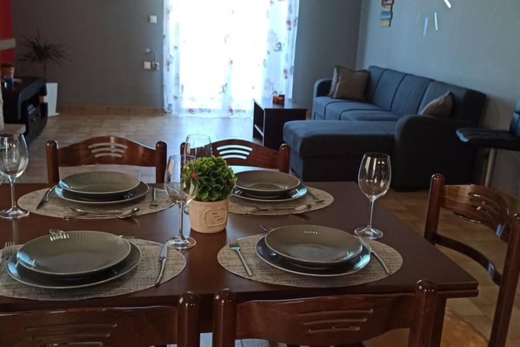 Modern Central Αpt 500M From The Beach. Chania  Luaran gambar